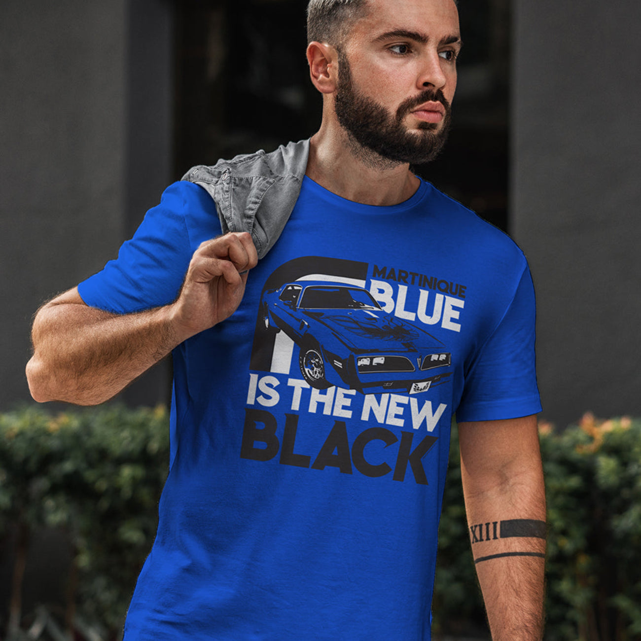 MARTINIQUE BLUE IS THE NEW BLACK